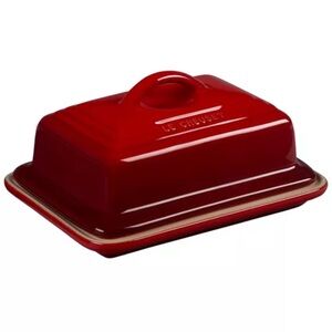 Le Creuset European Cherry Red Butter Dish